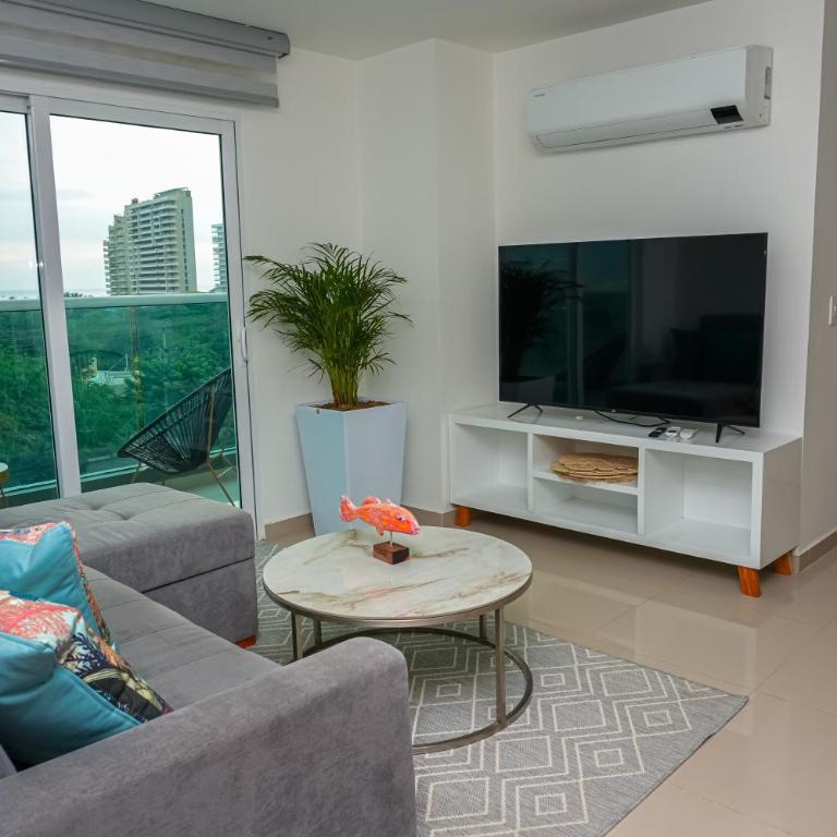Miramar - Two-Bedroom Apartment - 19