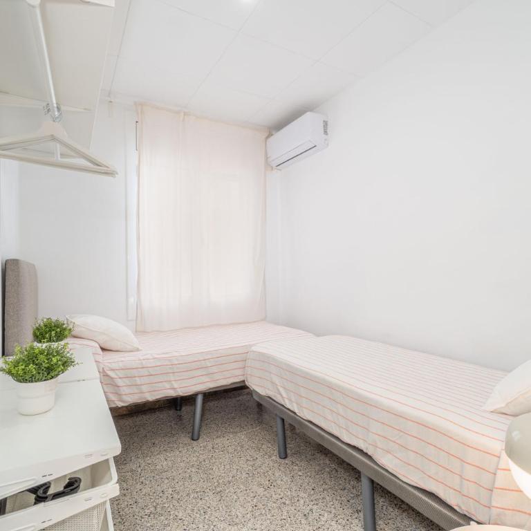 Roses Center 3 - Apartamento de 3 dormitorios - 14