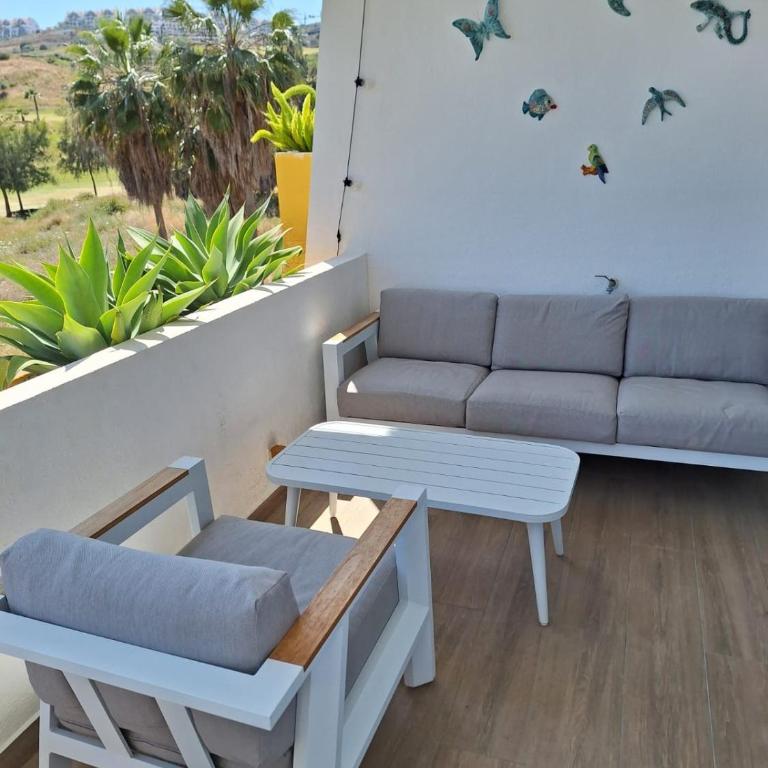 Casa Jolie - Two-Bedroom Apartment - 21