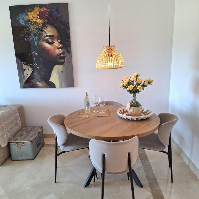 Casa Jolie - Two-Bedroom Apartment - 20