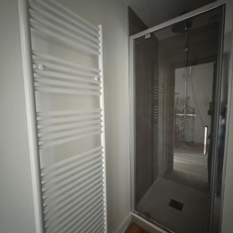 14484 deux pièces élégant et central - Appartement - 14
