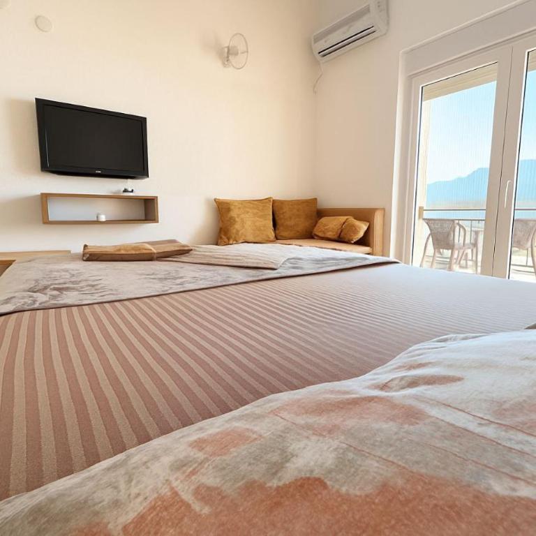 Apartment Sea & Mountain - Apartment with Sea View - 6