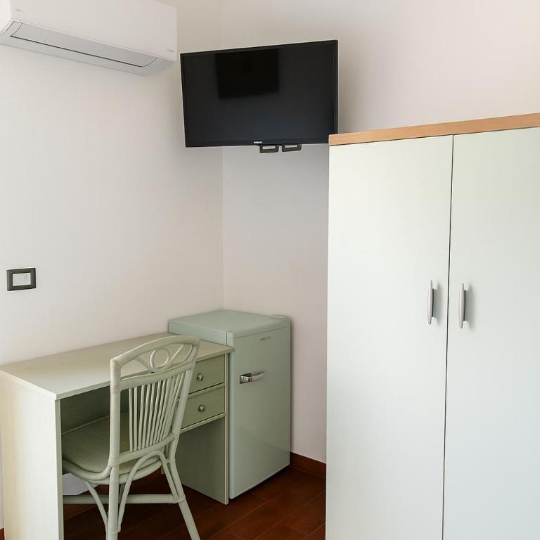 Las Cicas - Double Room with Balcony - 5