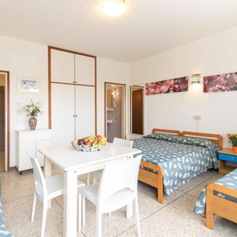 Apartments in Lignano 21758 - Monolocale - 1