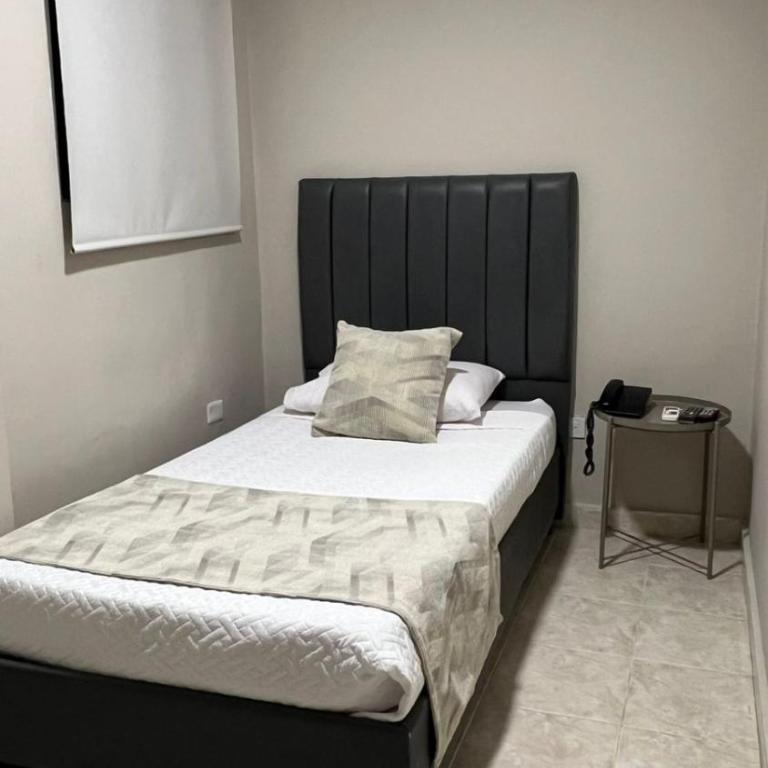 Hotel Fontamar 72 - Habitación Individual - 4