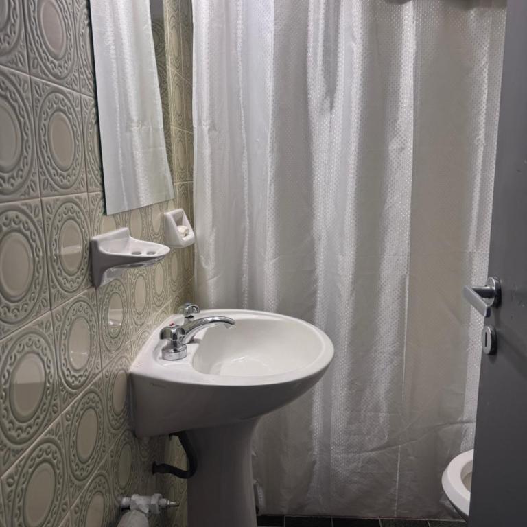 Rolando Beds - Double or Twin Room - 3