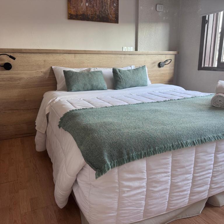 Rolando Beds - Double or Twin Room - 4