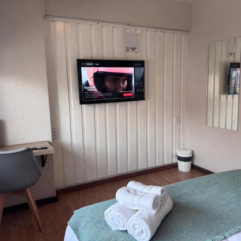 Rolando Beds - Double or Twin Room - 6