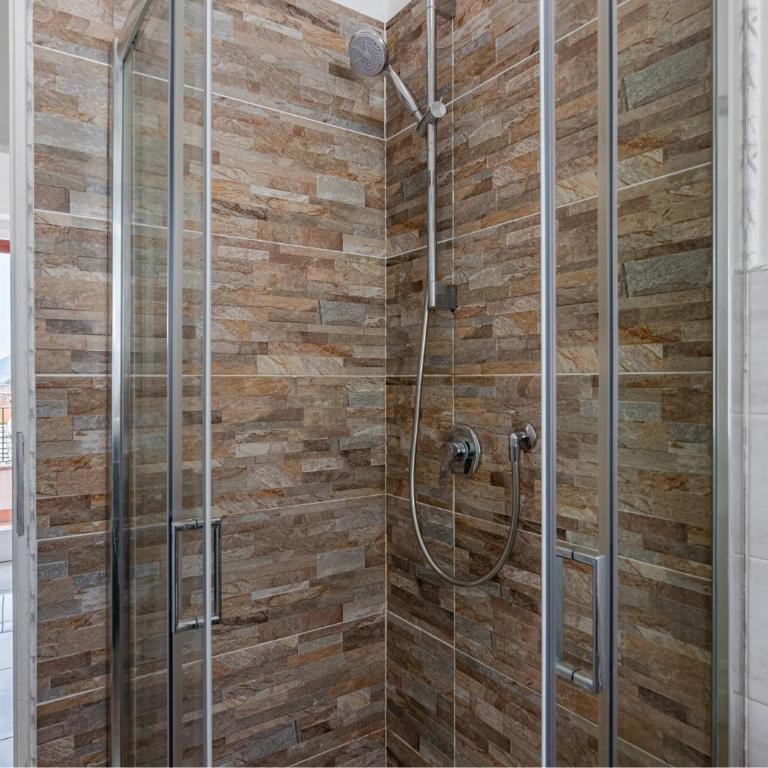 brg sx- Attico terrazza vista panoramica Lungarni Pisani - Appartamento con 3 Camere da Letto e con Vista - 37