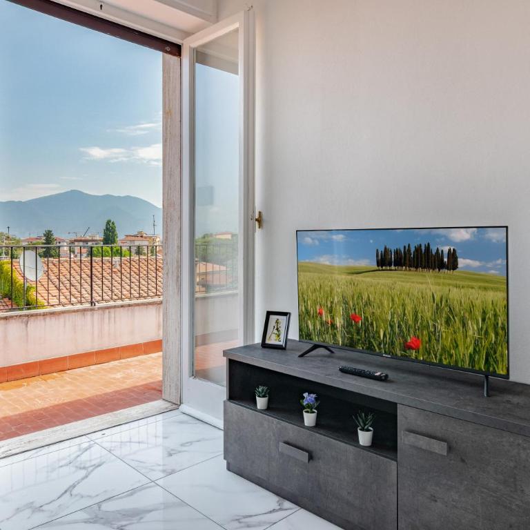 brg sx- Attico terrazza vista panoramica Lungarni Pisani - Appartamento con 3 Camere da Letto e con Vista - 39