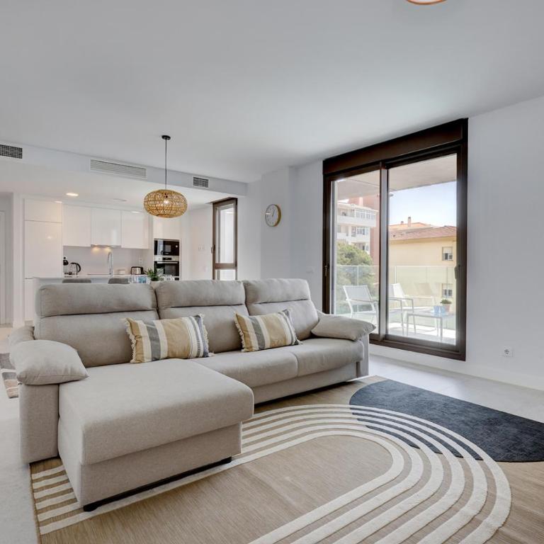 Las Mesas Modern Apartment with Pool in Estepona - Apartamento con vistas al mar - 4