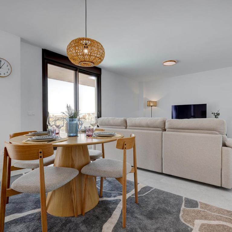 Las Mesas Modern Apartment with Pool in Estepona - Apartamento con vistas al mar - 10