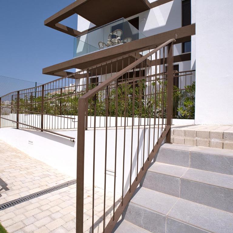 Las Mesas Modern Apartment with Pool in Estepona - Apartamento con vistas al mar - 31