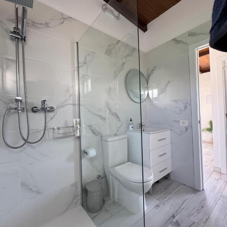 Casa Rural Encantadora Con Terraza Privada - Casa de 2 dormitorios - 18