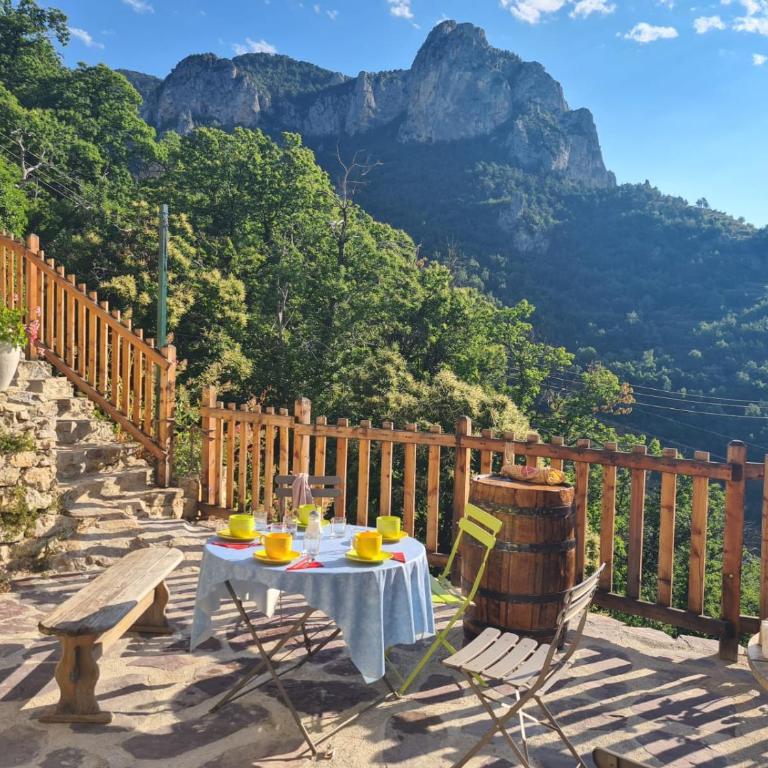 Maison de charme en pleine nature 8-10 personnes - Appartement - 1
