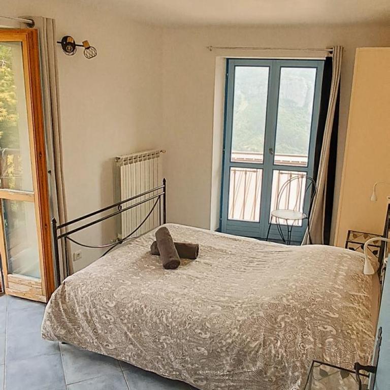 Maison de charme en pleine nature 8-10 personnes - Appartement - 10