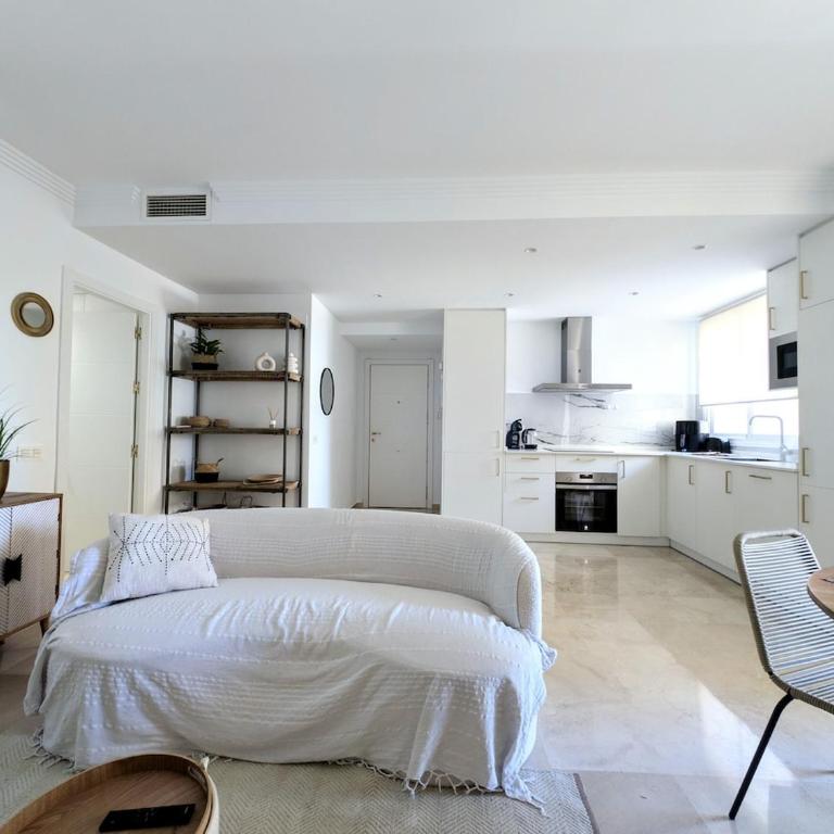 Paraiso Estepona Martinez - Apartamento de 2 dormitorios con balcón y vistas al mar - 53
