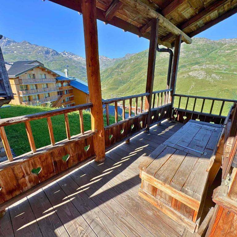 Chalet de Charme au bord des pistes, 14/15 pers, wifi - FR-1-452-108 - Chalet - 4