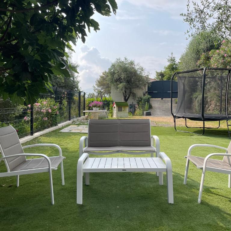 Appartement dans villa 4 personnes avec jacuzzi au calme - Appartement 1 Chambre - 10