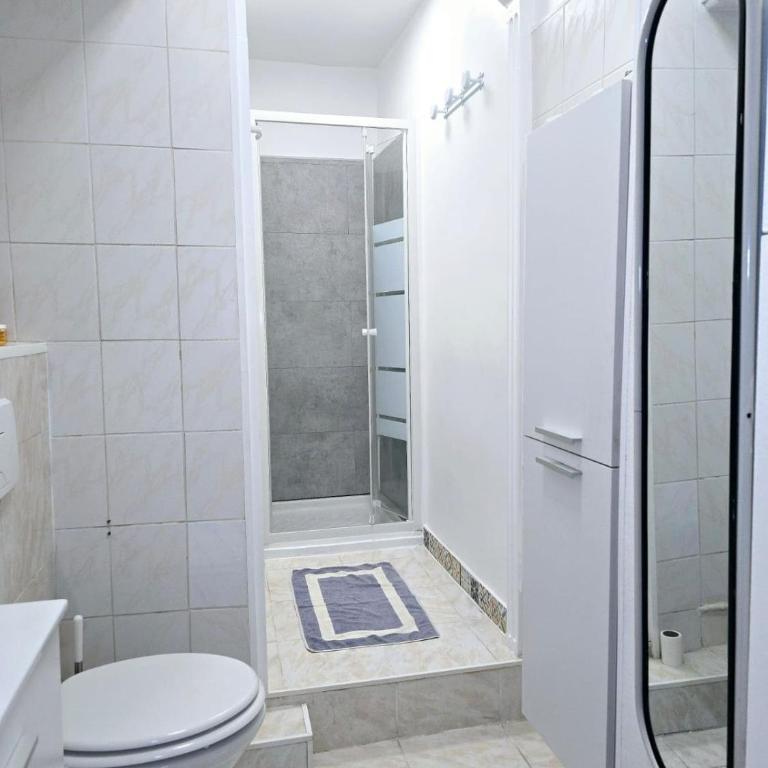2P cosy à 2 min de la mer, Tram aéroport & centre - Appartement 1 Chambre - 5