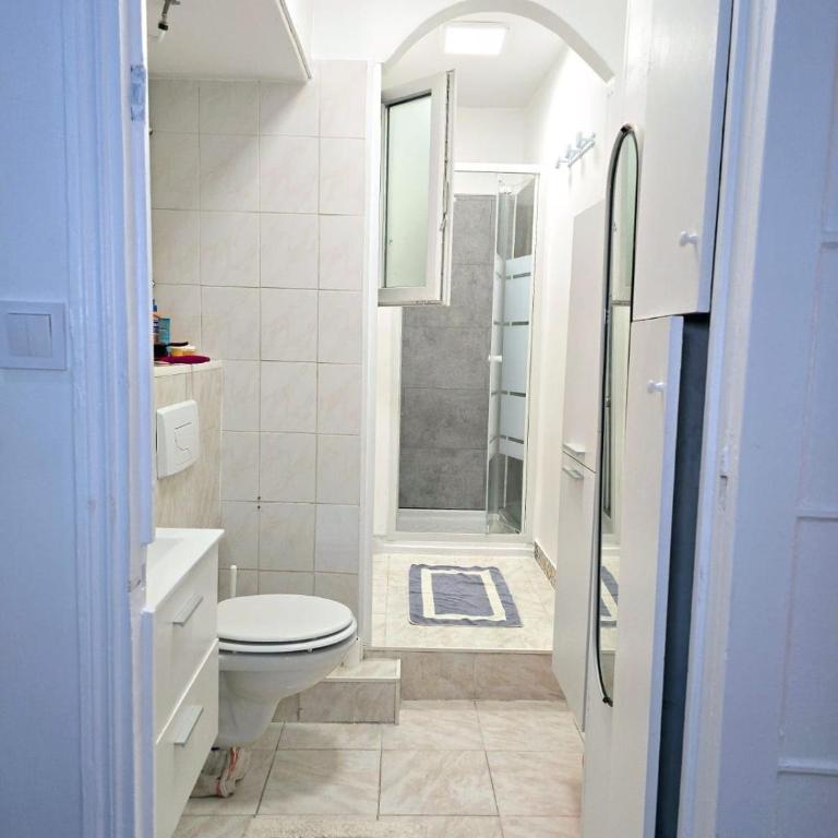 2P cosy à 2 min de la mer, Tram aéroport & centre - Appartement 1 Chambre - 10