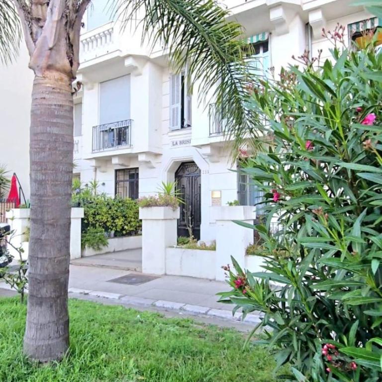 2P cosy à 2 min de la mer, Tram aéroport & centre - Appartement 1 Chambre - 14