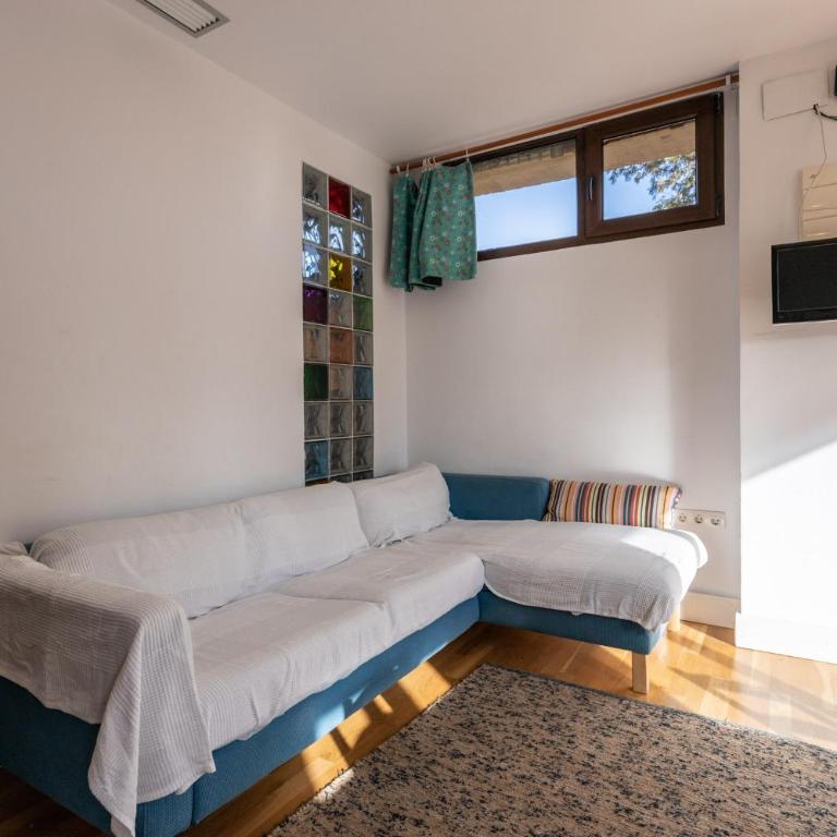 Apartamento en primera línea de playa con piscina - Two-Bedroom Apartment - 21
