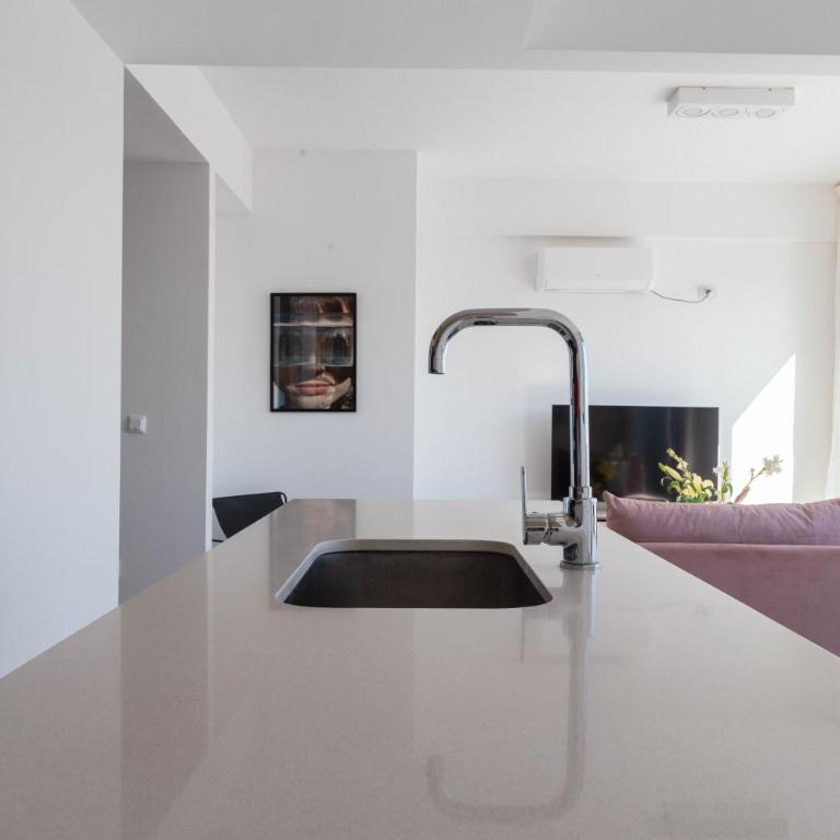 Luxe Casuarina Pool Loft - Apartamento de 2 dormitorios - 37