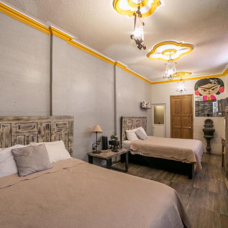 Casa El Ombligo de la Luna - Quadruple Room with Private Bathroom - 15
