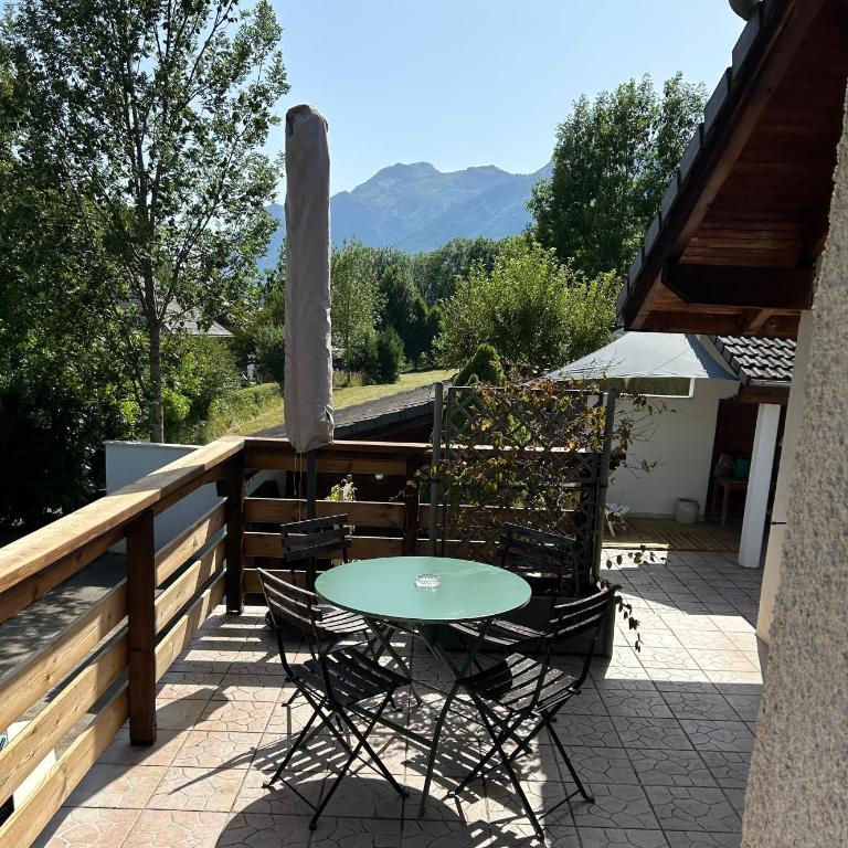 Maison spacieuse, 6 personnes, lacs et randonnées à proximité - Maison 3 Chambres - 24