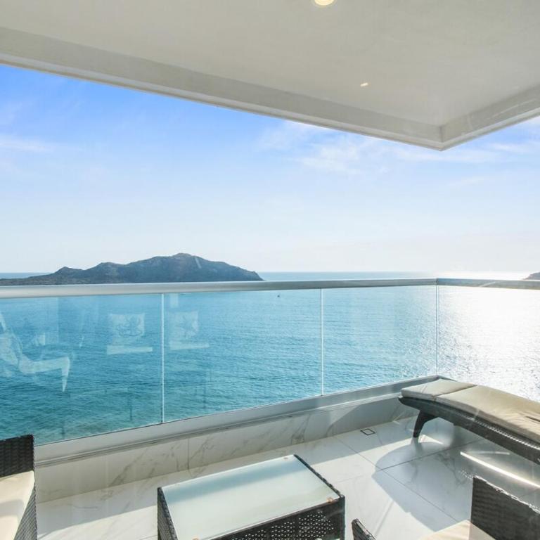 Beautiful Long stay Unit with Premium Ameneties - One-Bedroom Apartment - 11
