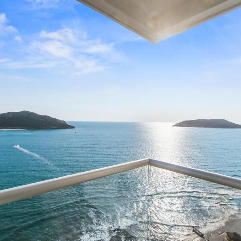 Beautiful Long stay Unit with Premium Ameneties - One-Bedroom Apartment - 16