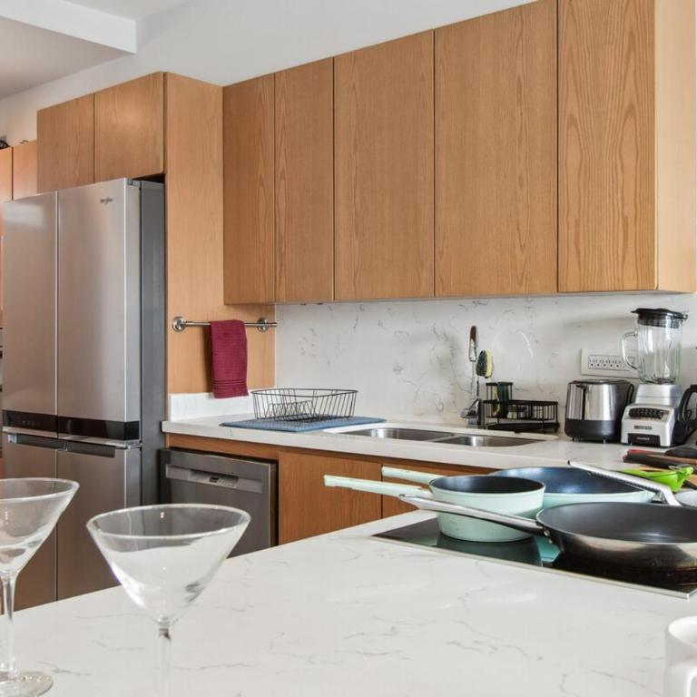 Beautiful Long stay Unit with Premium Ameneties - One-Bedroom Apartment - 31