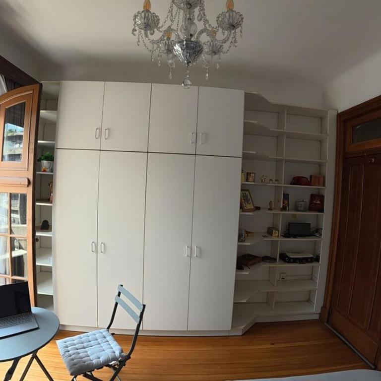 great view of Plaza de Independencia - One-Bedroom Apartment - 16