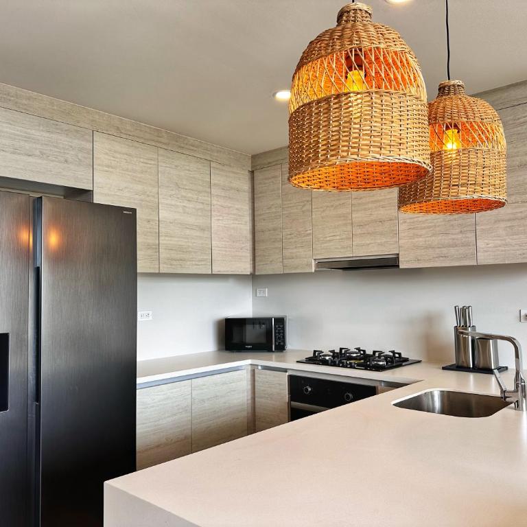 Spectacular Beachfront Apartment - Two-Bedroom Apartment - 10