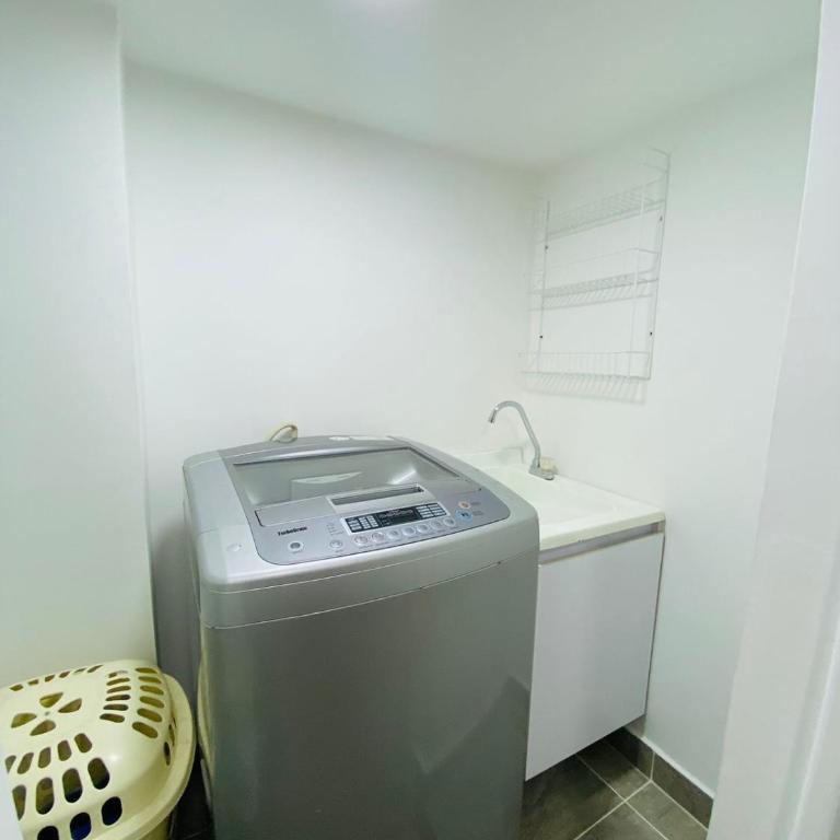 Best location in El Poblado y Provenza - One-Bedroom Apartment - 11