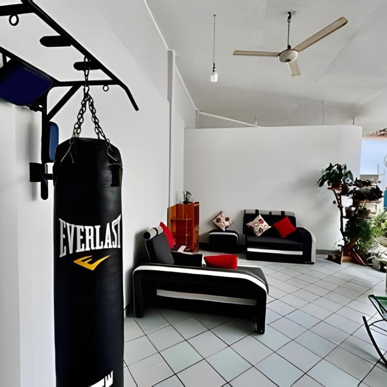 Vive a 5Min del centro 3HAB con A/C Cochera Privad - Villa - 23