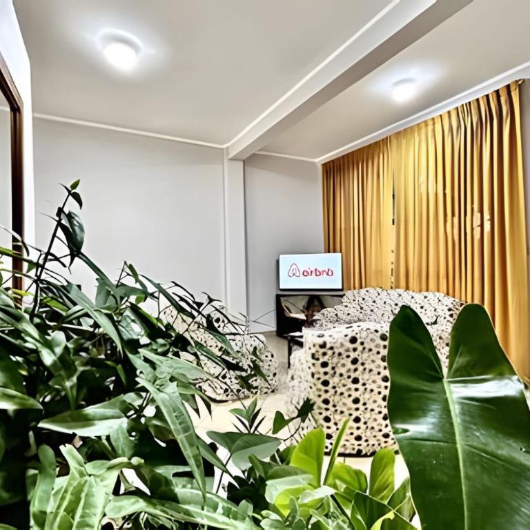 Vive a 5Min del centro 3HAB con A/C Cochera Privad - Villa - 4