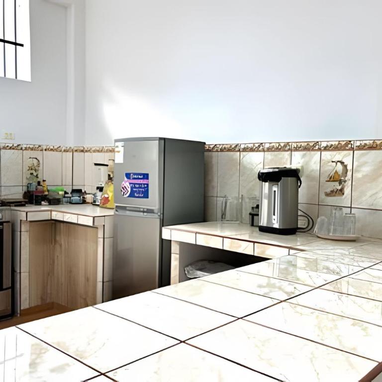 Vive a 5Min del centro 3HAB con A/C Cochera Privad - Villa - 27