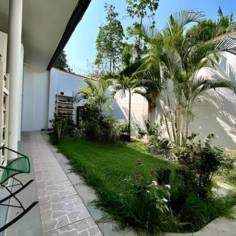 Vive a 5Min del centro 3HAB con A/C Cochera Privad - Villa - 1