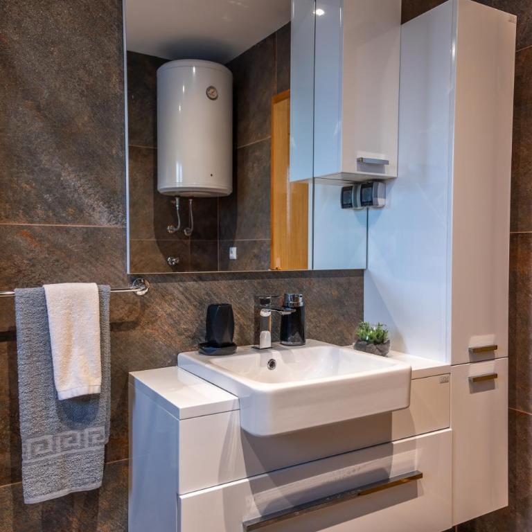 Japods Kingdom - Villa with Private Pool - 26