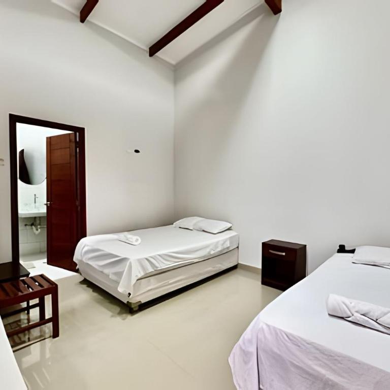 Piscina Privada Casa a 5Min centro 3HAB con A/C - Villa - 35