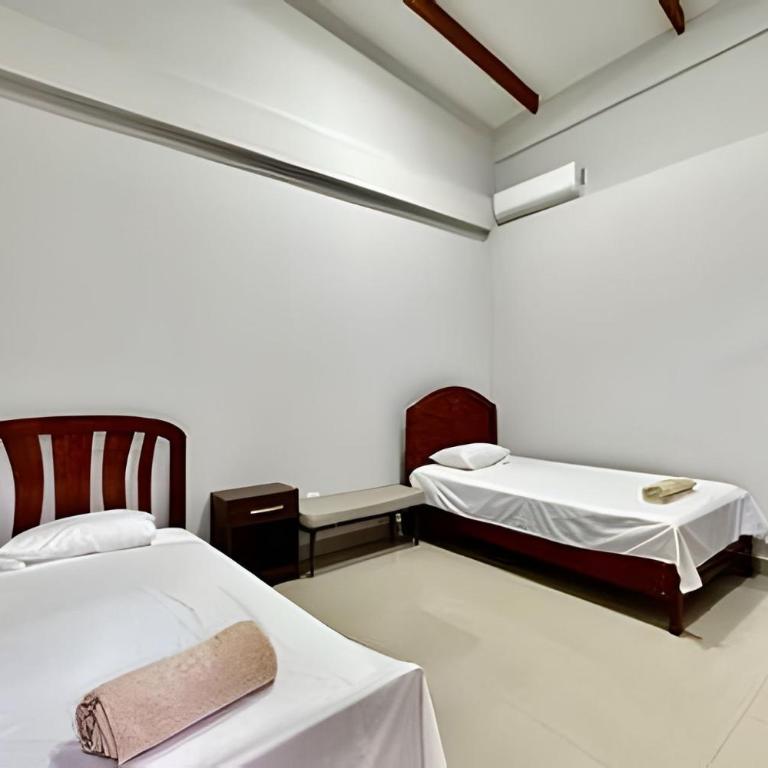 Piscina Privada Casa a 5Min centro 3HAB con A/C - Villa - 30