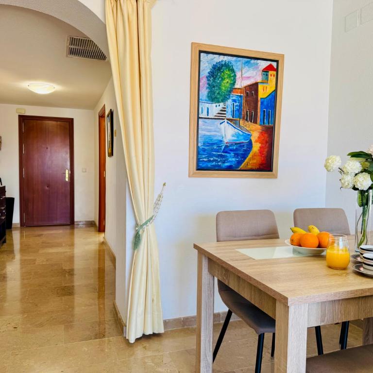 Luminoso ático con vistas al mar y terraza amplia - Two-Bedroom Apartment - 7