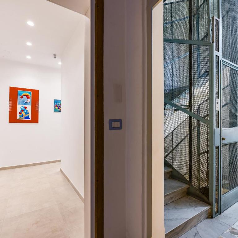 Brombeis Double Bedroom by NapoliApartments - Appartamento - 45