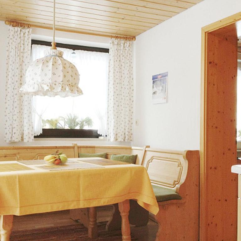 Ferienwohnungen Lind - Apartment mit Gartenblick - 8