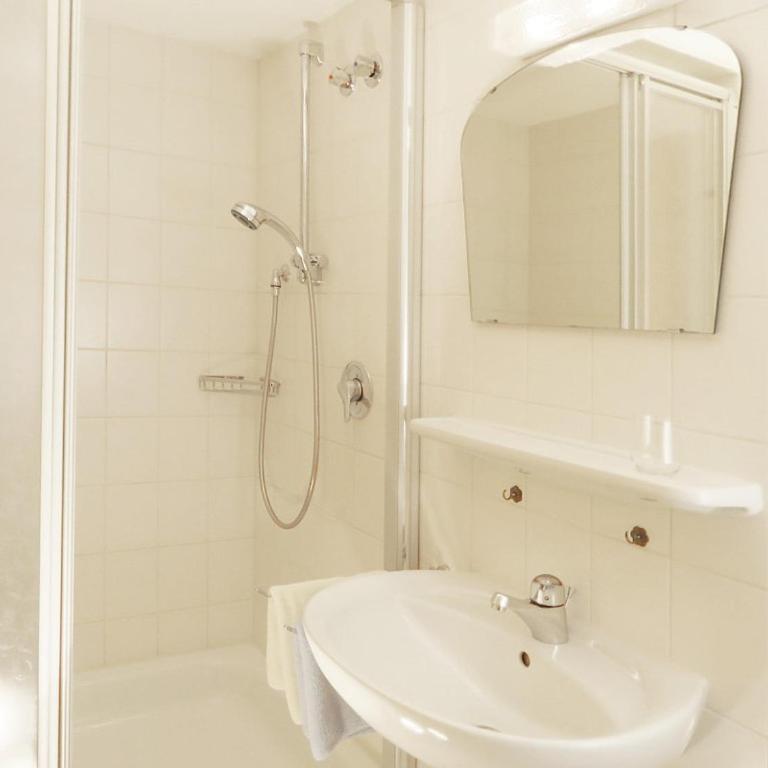 Ferienwohnungen Lind - Apartment - Erdgeschoss - 5
