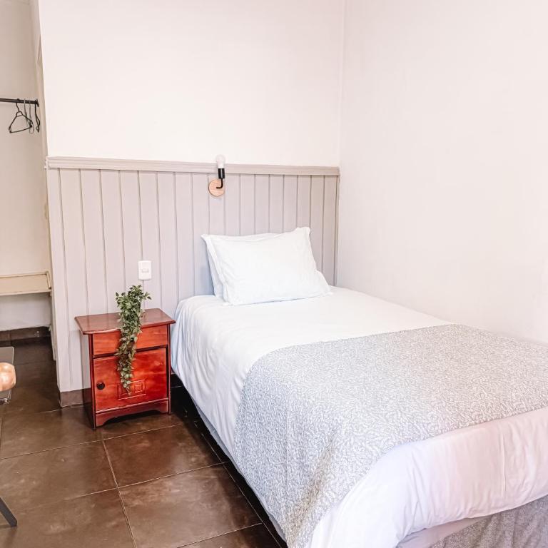Hostal del Rio Talca - Single Room with Private Bathroom - 2