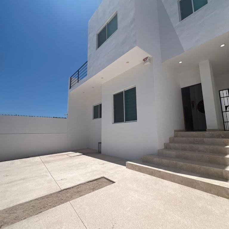 Tacho's House privacy comfort 5 luxury - Four-Bedroom House - 9