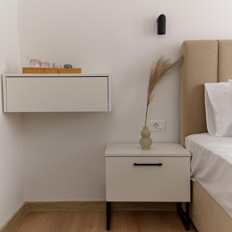 Carmen Old Town Apartments - Deluxe Double Room - 5